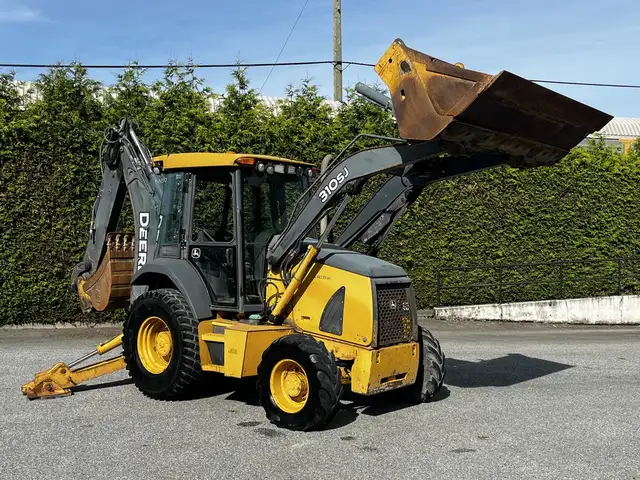 2010 John Deere 310SJ 4x4 Wheel Loader Extended Hoe 4 in 1 92 in in Heavy Trucks in Edmonton - Image 30