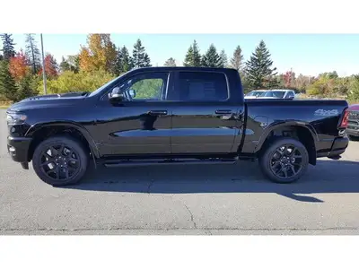 3.92 REAR AXLE RATIO,ENGINE: 3.0L I6 HURRICANE SO TWIN TURBO ESS (STD),DIAMOND BLACK CRYSTAL PEARLCO...