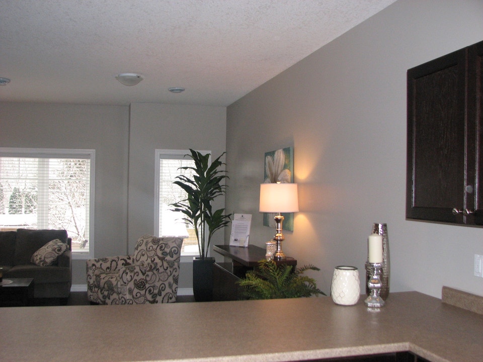 Luxury 3 bedroom Executive Suite Apartment in Guelph 4