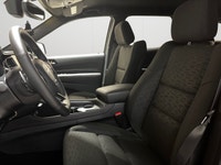 7-passenger seating | All Wheel Drive | Heated Seats | Remote Start | If you want an aggressive, fam... (image 9)