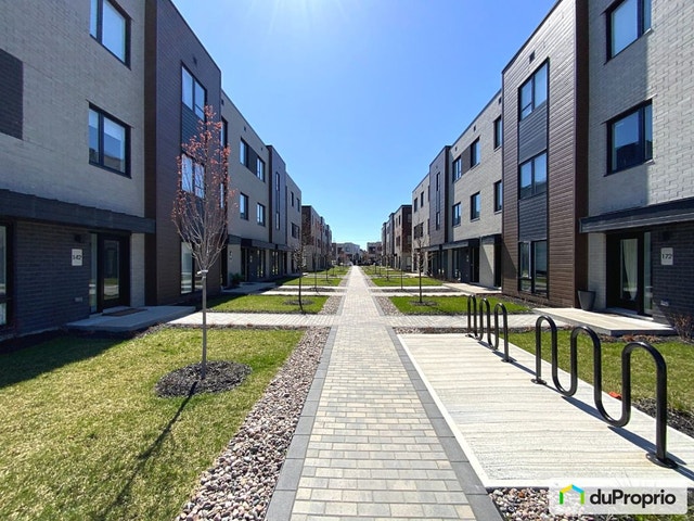 $660,000 - Townhouse for sale in Terrebonne (Terrebonne) — photo 2
