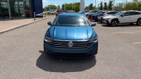 Nouvel Arrivage! La Volkswagen Jetta Comfortline 1.4 TSI 2019 est une berline compacte qui se distin... (image 1)