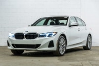 *English below* *Français:* Cette BMW 330i xDrive 2023, affichant seulement 18 146 km, provient d'un... (image 2)