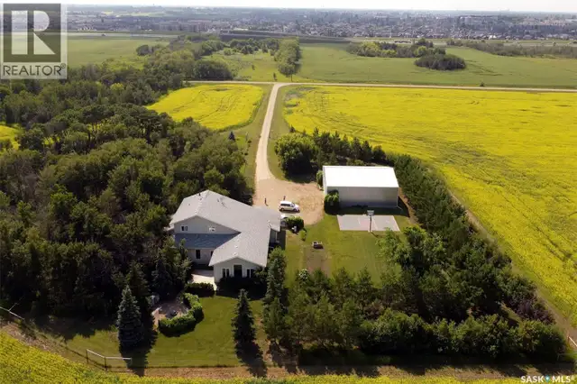 PRIME INVESTMENT LAND Corman Park Rm No. 344, Saskatchewan in Land for Sale in Saskatoon - Image 3