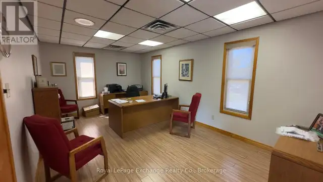 911 QUEEN STREET Kincardine, Ontario in Commercial & Office Space for Rent in Owen Sound - Image 6