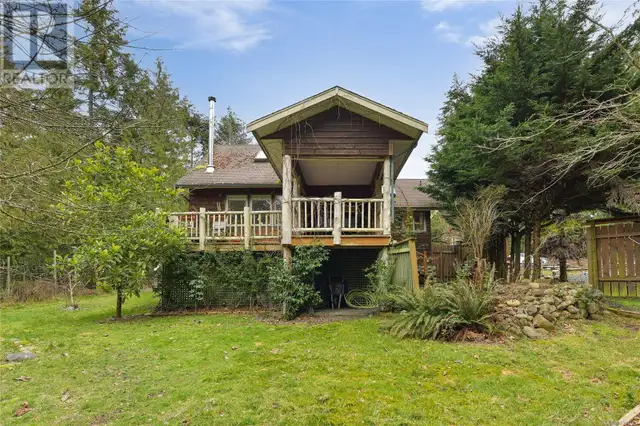 300 Bonsai Pl Qualicum Beach, British Columbia in Houses for Sale in Parksville / Qualicum Beach - Image 33