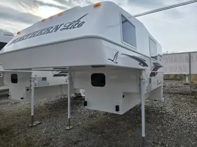 Northern Lite Limited Edition 9-6LEWB truck camper highlights: Queen Bed Wet Bath USB Charging Stati...