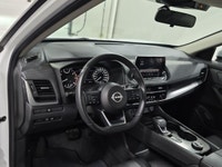 See Dealer Website for Details. 2024 Nissan Rogue AWD SV Moonroof - PREMIUM LEATHER/20KM/OFF 1 OWNER... (image 1)