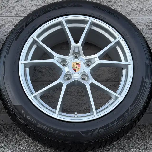 (99%) 4x Porsche Cayenne 20" OEM Winter Wheels Package in Tires & Rims in City of Toronto - Image 4