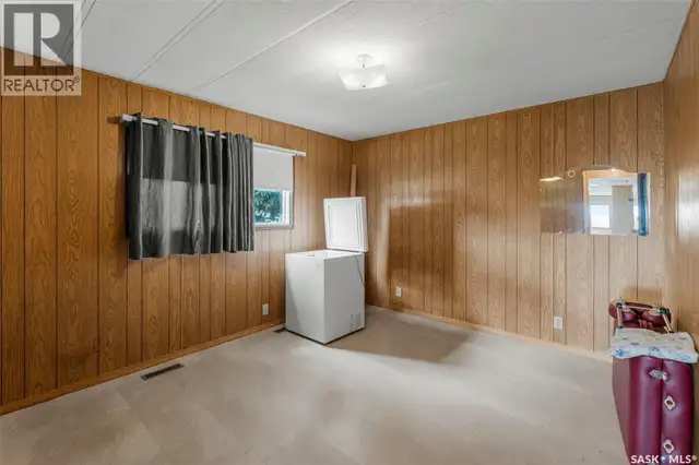 104 1st AVENUE E Landis, Saskatchewan in Houses for Sale in Saskatoon - Image 9