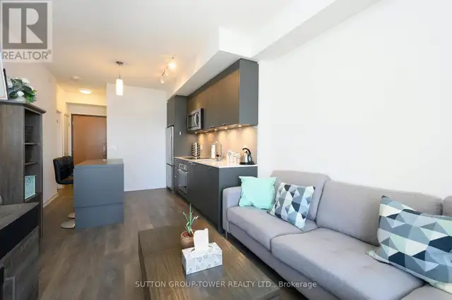 1906 - 56 FOREST MANOR ROAD Toronto (Henry Farm), Ontario63005669629185124