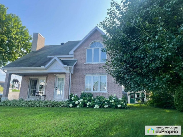 $616,000 - 2 Storey for sale in Trois-Rivières (Trois-Rivières) — photo 2