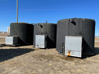 Lightly used 200 bbl double wall storage tank