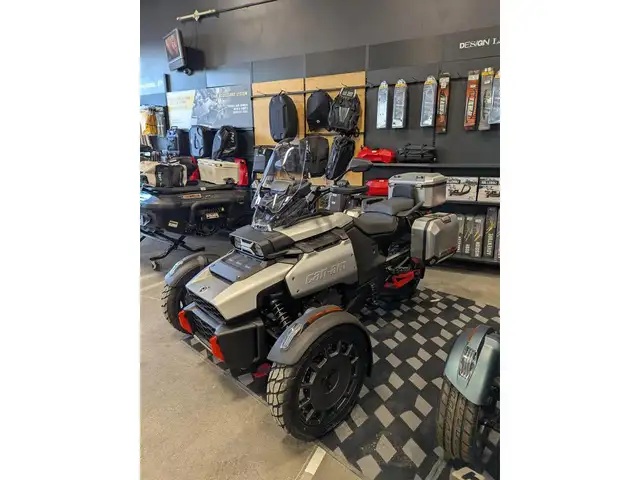 2026 Can-Am CANYON XT in Street, Cruisers & Choppers in Sarnia - Image 4