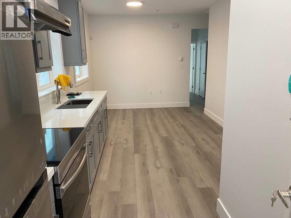 ground floor-2362 RUPERT STREET Vancouver, British Columbia 4