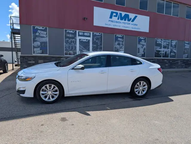 2021 CHEVROLET MALIBU LT LOW LOW KMS