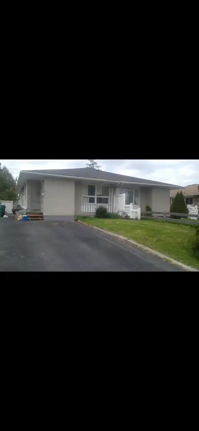 3 BEDROOM 1 BATH MAIN FLOOR BUNGALOW