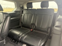Meet the 2021 Jeep Grand Cherokee L Grand L Limited, a three-row SUV built for families who want com... (image 8)