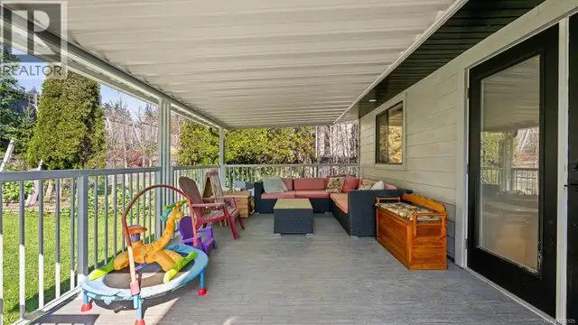 1732 Penfield Rd Campbell River, British Columbia in Houses for Sale in Campbell River - Image 30