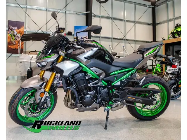 2025 Kawasaki Z900 SE - call us for the best deal!! in Sport Touring in Ottawa - Image 9