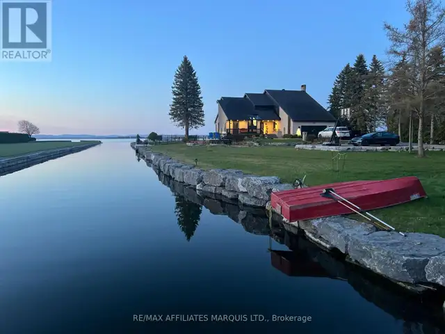 20214 COUNTY RD 2 ROAD South Glengarry, Ontario in Houses for Sale in Ottawa - Image 2