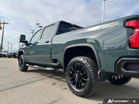 Z71 Off-Road Package, Leather Seats, Heated Seats & Steering, Remote Start, Back-Up Camera, Parking... (image 9)