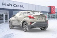 Turn heads in this eye-catching 2021 Toyota C-HR, featuring bold design and cutting-edge safety. Wit... (image 3)