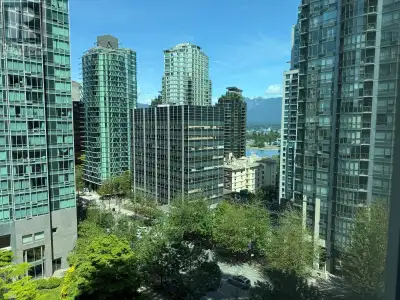 1108 1200 W GEORGIA STREET Vancouver, British Columbia