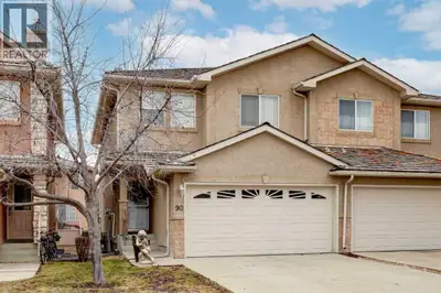 Welcome to this beautifully updated two-storey duplex in the highly sought-after community of Royal...