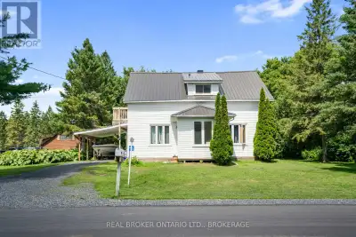 Space, versatility & investment potential come together at 15631 Manning Road! Offering 4 bedrooms,...