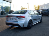 Purchasing the perfect vehicle couldn't be easier! Make the right choice with this dependable 2022 T... (image 4)