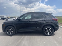 AMVIC Licensed Dealer The 2025 Chevrolet Trailblazer RS is a sporty and agile compact SUV, designed... (image 4)