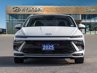 *Certified, Low Mileage, Leather Seats!* Expertly balancing sporty characteristics with family-frien... (image 1)