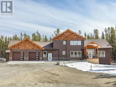 This stunning legacy property offers just under 5,000 sq feet of living area with the perfect blend...