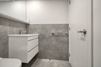 Renovated Akelius studio apartment for rent. Located near Sherbrooke in the Downtown - McGill neighb... (image 4)