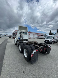 Ryder Stock ID: 239942 Transmission Type/Speed: AMT 13 Engine: DIESEL X15 GHG'17 450/1800 Horse Powe... (image 7)