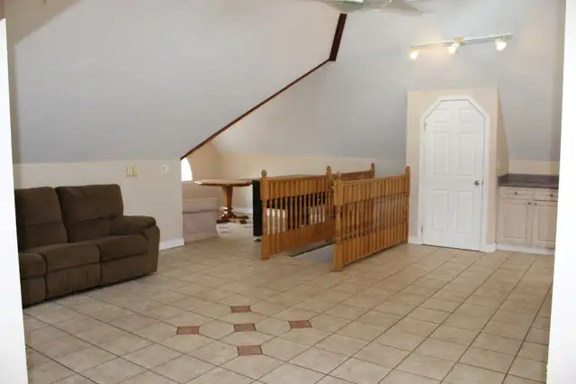 62 DORSET ST - STUDENT RENTALS AVAILABLE in Room Rentals & Roommates in Kitchener / Waterloo - Image 25