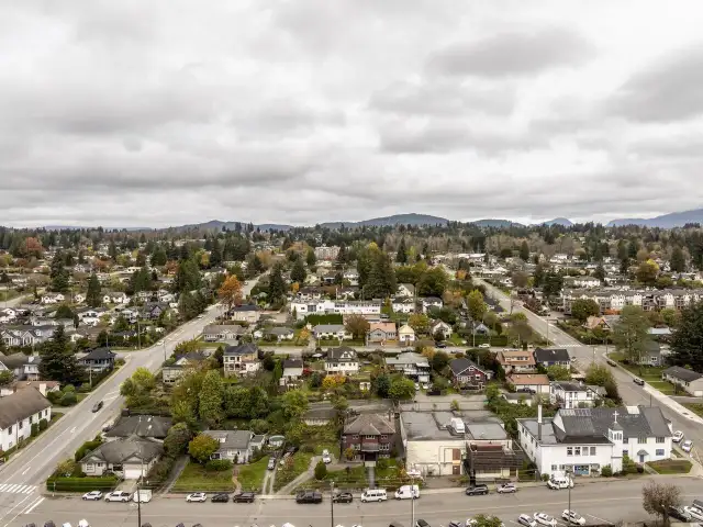 33047 1ST AVENUE Mission, British Columbia in Commercial & Office Space for Sale in Mission - Image 3