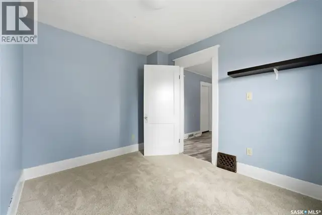 304 Main STREET Avonlea, Saskatchewan in Houses for Sale in Moose Jaw - Image 26