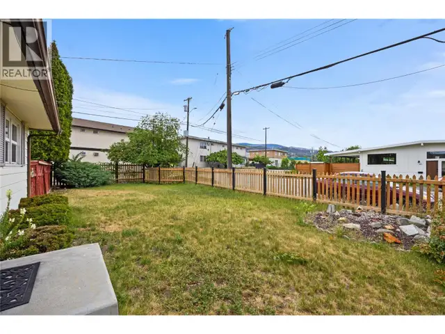 39 Granby Place Penticton, British Columbia in Houses for Sale in Penticton - Image 3