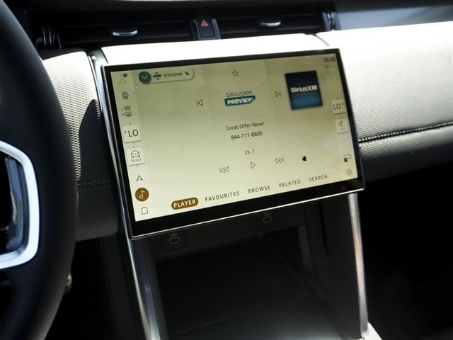 2024 Land Rover Discovery Sport P250 Dynamic SE in Cars & Trucks in Oshawa / Durham Region - Image 3