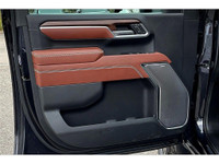 2025 GMC Sierra 3500HD Denali Ultimate The 2025 GMC Sierra 3500HD Denali Ultimate defines heavy-duty... (image 1)