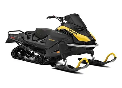 FAITES-VITE ! Modèle exclusif à la vente exclusive du printemps SKIDOO. Une éthique de travail inéga...