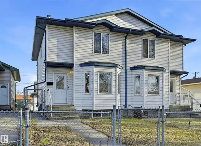 NO CONDO FEE - 4 bedroom duplex w/ double garage - 11727 83 ST