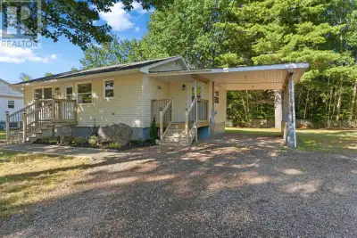 Looking for the perfect family home? Welcome to 1003 Glasgow Avenue, Greenwood, Nova Scotia! This be...