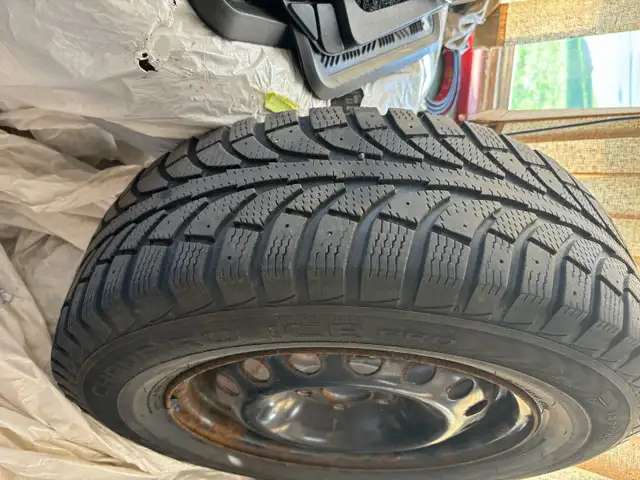 Set of four winter on rims 205/70-15 in Tires & Rims in City of Toronto - Image 3
