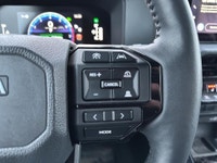 2024 Toyota Land Cruiser 4WD Moteur : Hybride i-FORCE MAX Cylindree : 2,4 L turbo Puissance : 326 ch... (image 9)