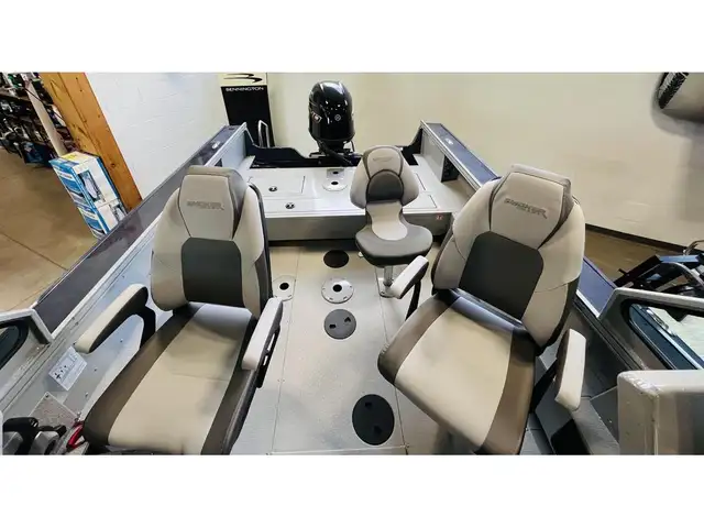 2026 Smoker-Craft Avenger in Powerboats & Motorboats in Guelph - Image 13