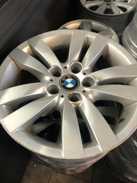 4 mags bmw 5x120 17 pouces a vendre Laval / North Shore Greater Montréal Preview