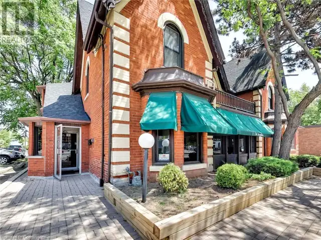 51 AUGUSTA Street Hamilton, Ontario in Houses for Sale in Hamilton - Image 3